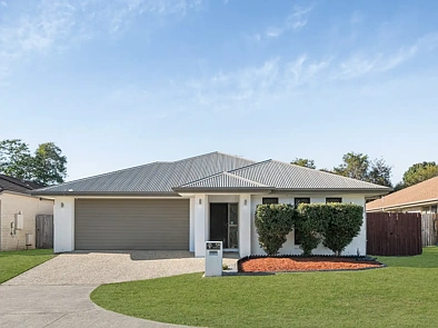 Griffin 4房 现代舒适与轻松家庭生活完美结合！ Contemporary Comfort Meets Effortless Family Living!