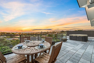 36 Montclair Rise, Browns Bay, North Shore City