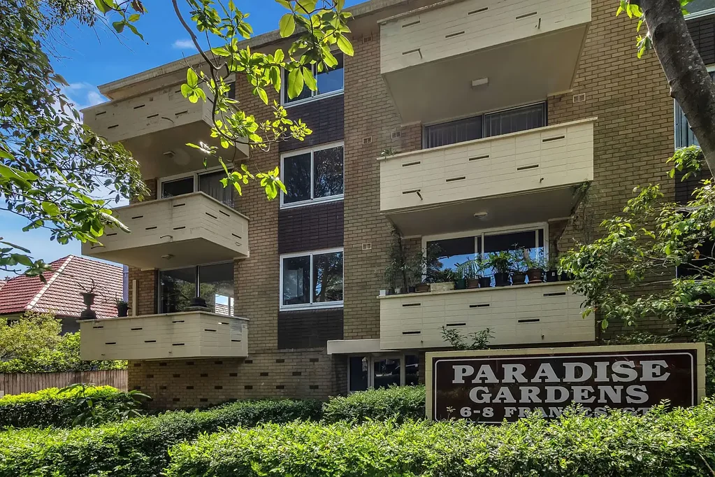Randwick 2कमरा Light Filled Two Bedroom in Leafy Paradise Gardens