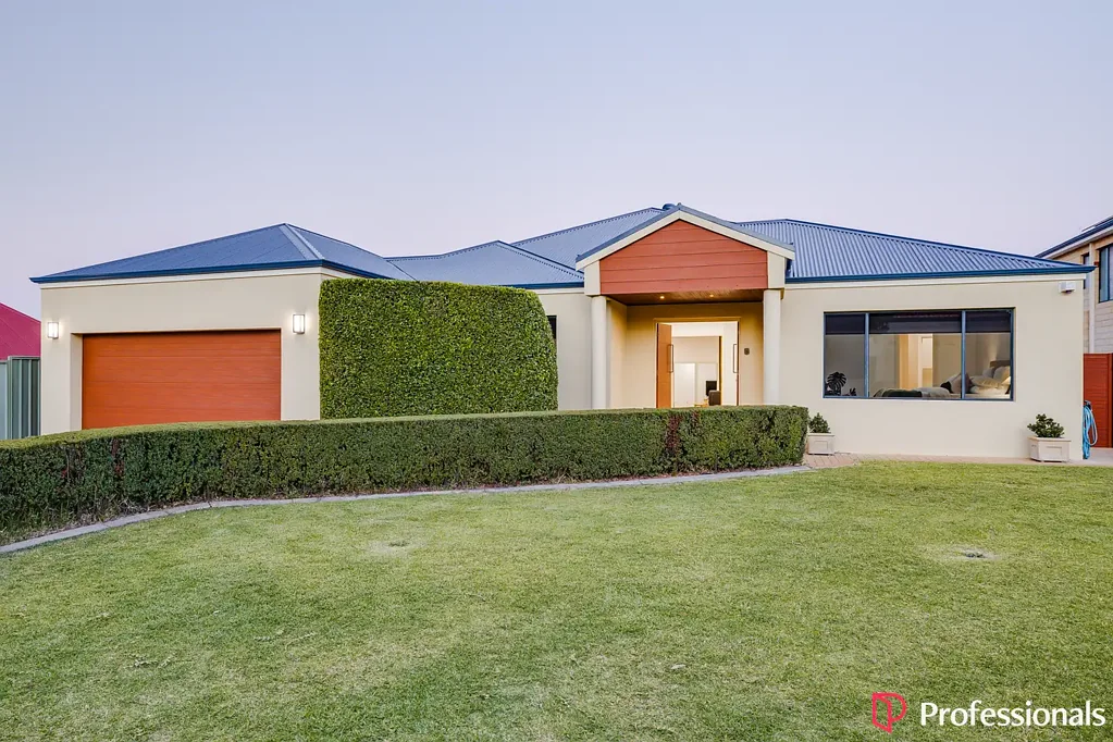 9 Wexford Meander, Landsdale, WA 6065