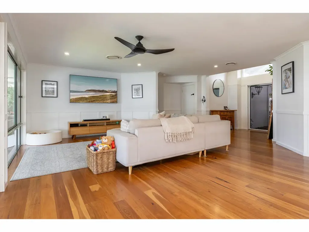 19 The Boulevard, Tallwoods Village, NSW 2430