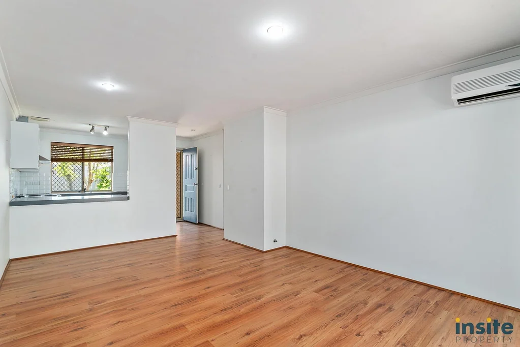 26/35 Winnacott Street, Willagee, WA 6156