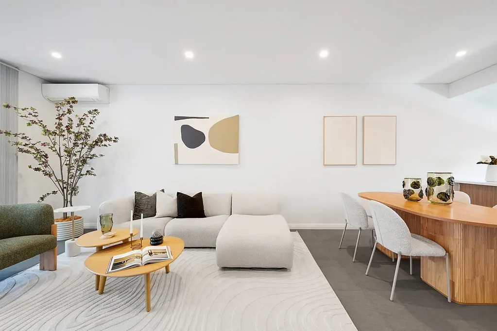 Hurlstone Park 2房 Fernhill时尚公寓 交界黄金地段 优质不锈钢电器 私人阳台 开放式布局 安全砖砌楼栋 基础设施齐全 Your Boutique Inner West Retreat Awaits