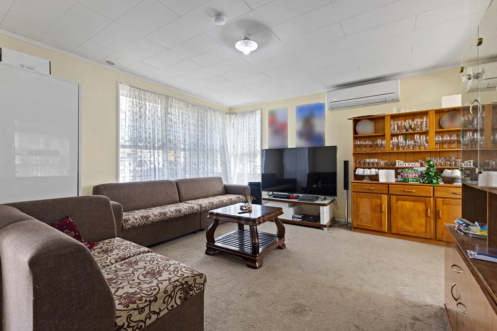 Mangere East 3침실 Prime Development Opportunity-706 sqm of Potential