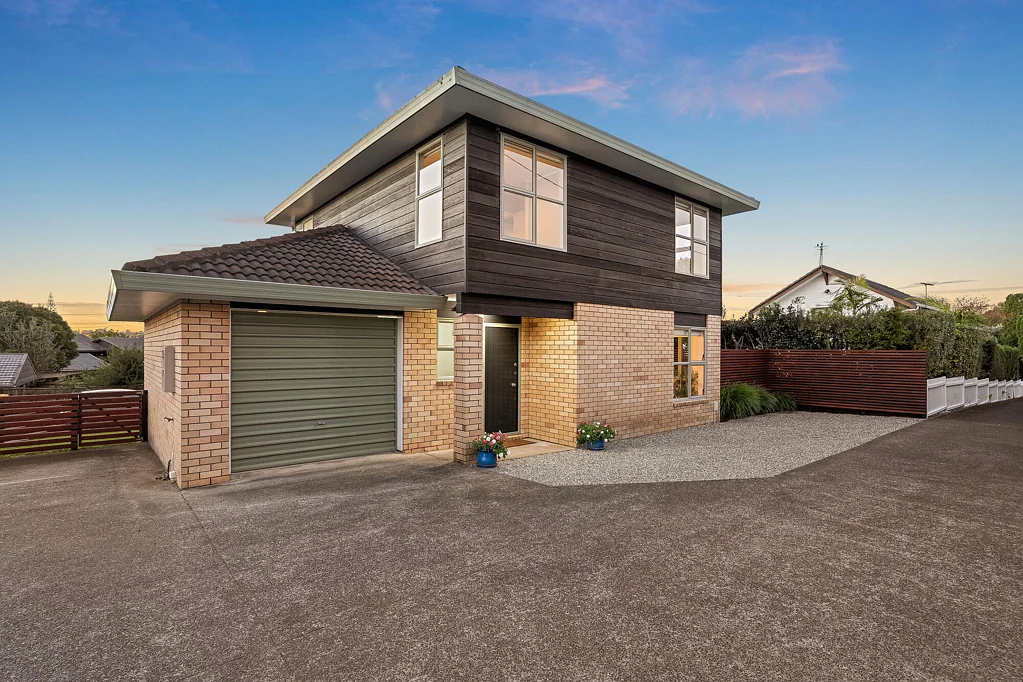 159 Chivalry Road, Glenfield, North Shore City, Auckland