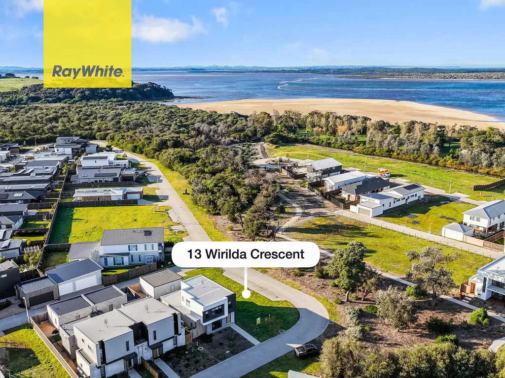Inverloch Prime Coastal Canvas