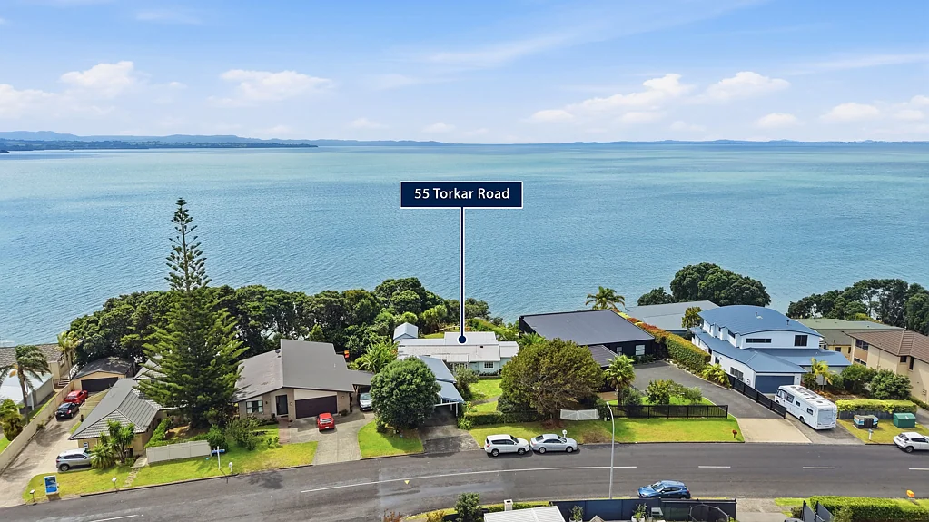 Clarks Beach 4房  The Anchorage - Your Beachfront Haven Awaits