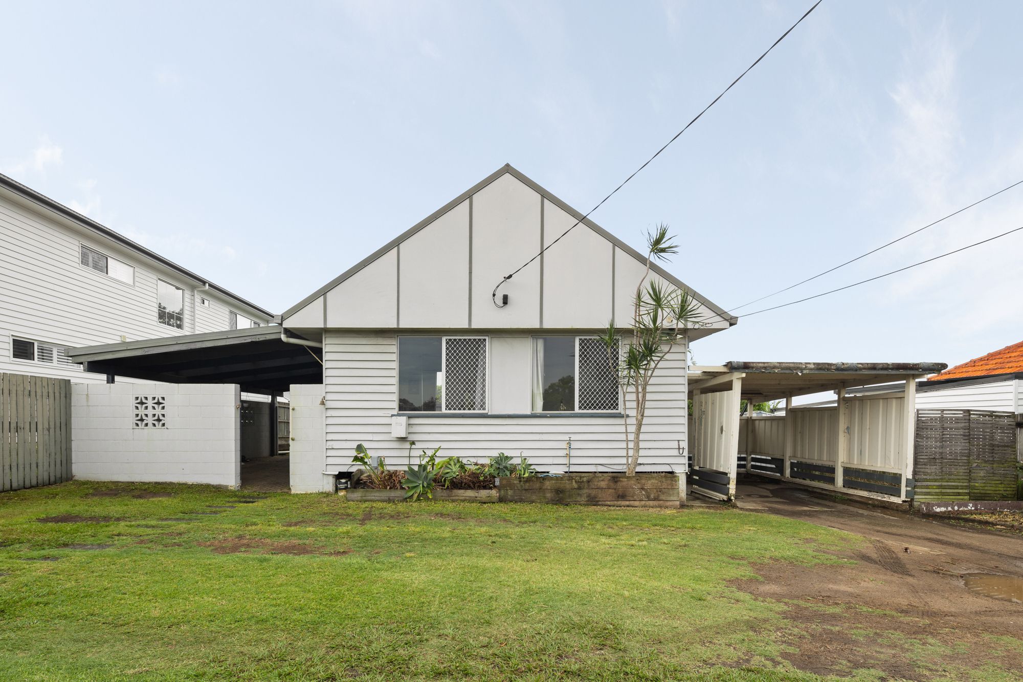 390 RICHMOND RD, CANNON HILL QLD 4170, 0 غرف, 0 حمامات, House