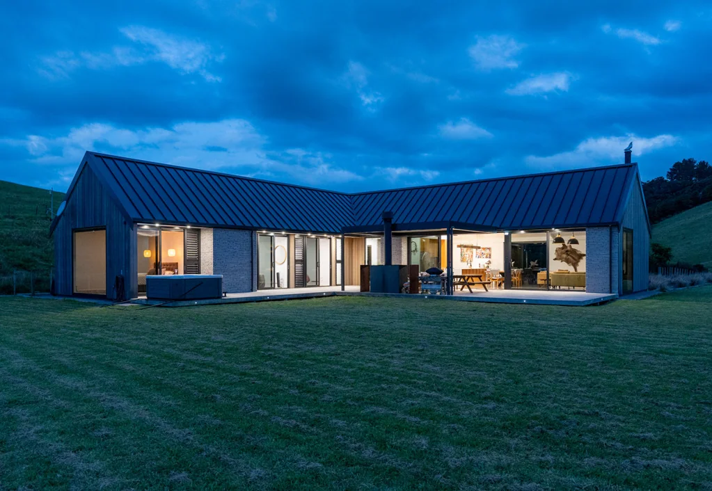 Haruru 3 Slaapkamer A Symphony of Symmetry - Lifestyle Sophistication