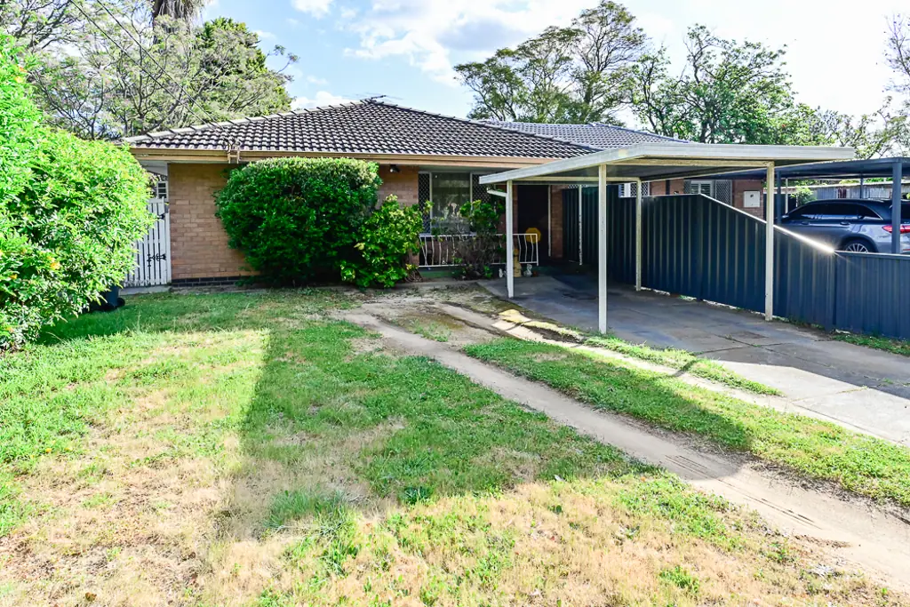 8 Fifth Road, Armadale, WA 6112