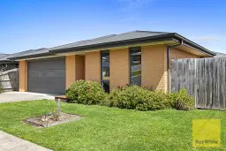 8 Blackwood Drive, Foster