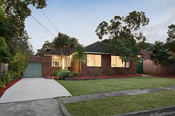 23 Adelyn Avenue, Donvale