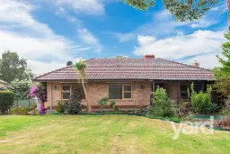 1 Braydon Road, Attadale