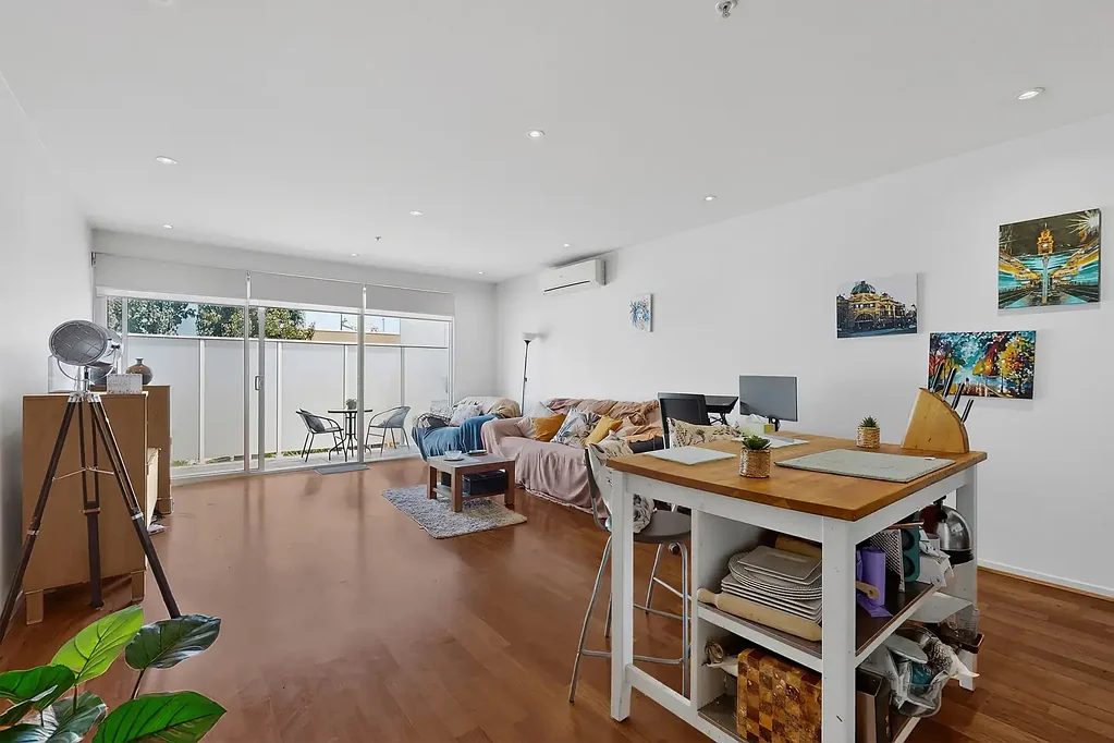 Essendon 1ห้องนอน Stylish Living in the Heart of Essendon