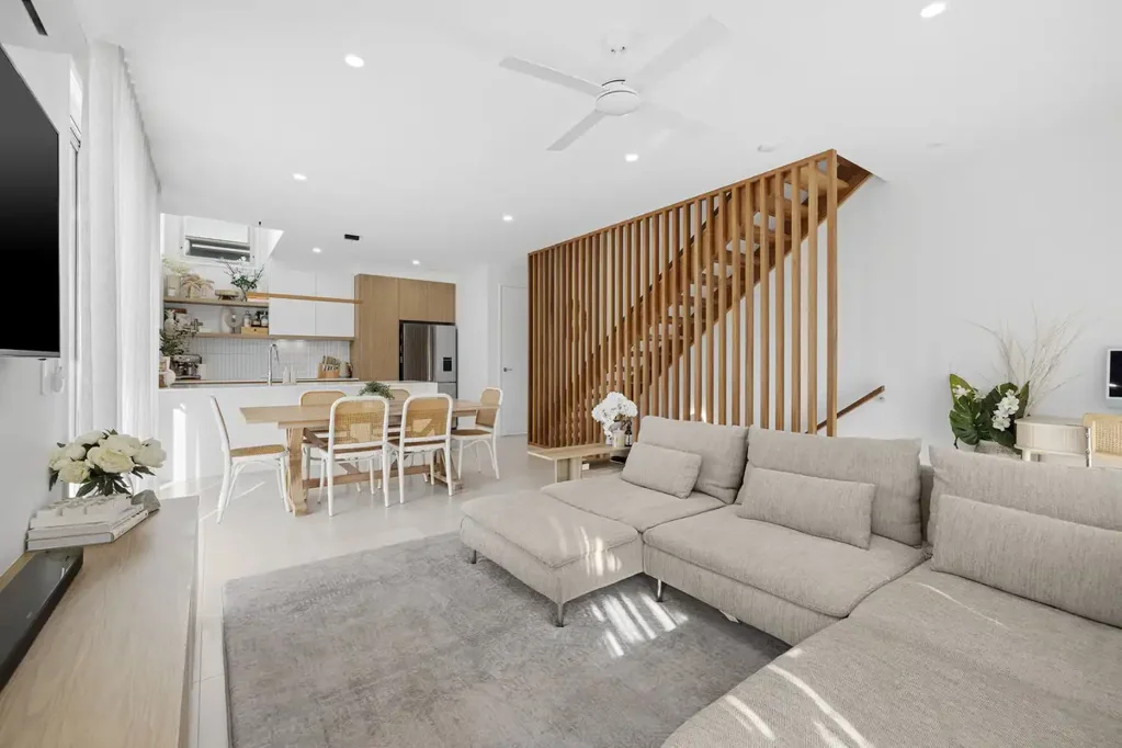 Caloundra 4ਬੈੱਡਰੂਮ Award Winning Luxury Retreat – Just 5 Minutes to the Beach…