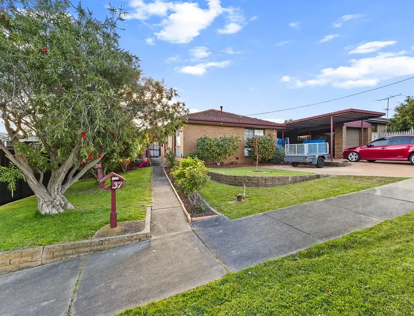 37 Stuart Street, Traralgon, VIC 3844, 3部屋, 1バスルーム, House