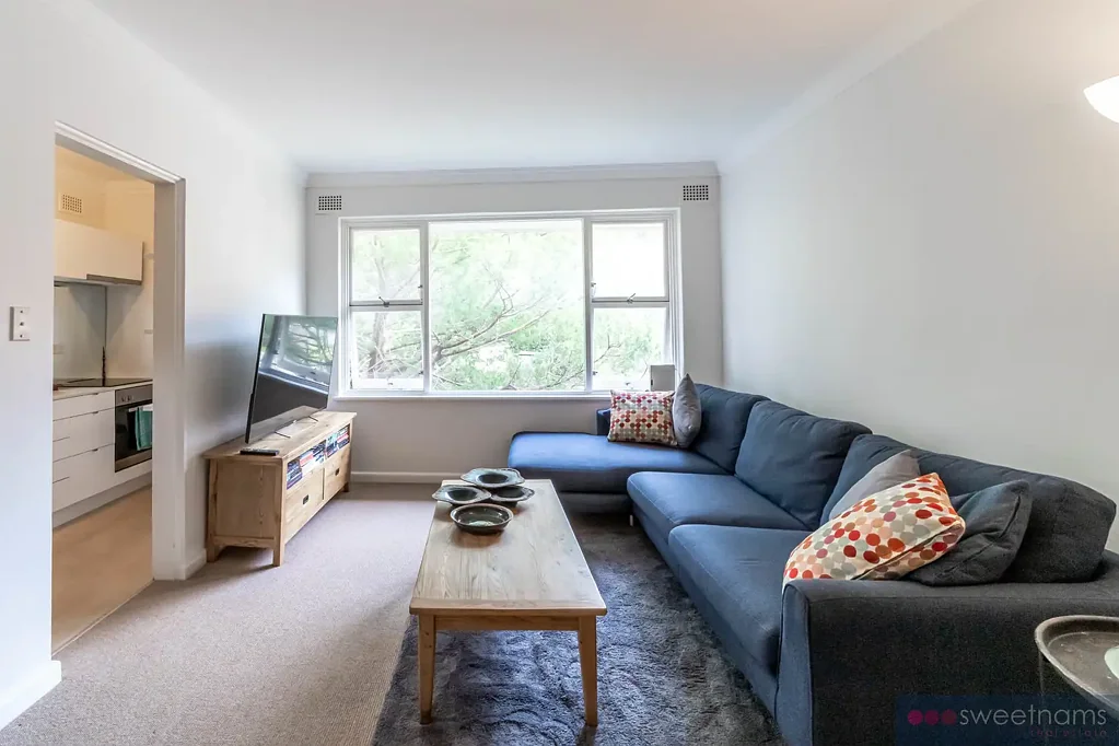 Fabulous One-Bedroom Living