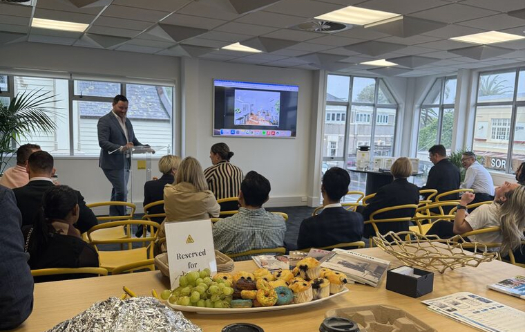 HouGarden Engages Ray White Mt Eden JT Team on Premium Market Insights