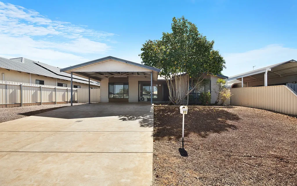 97 Gawthorne Drive, Millars Well, WA 6714