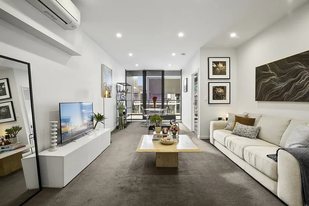 Stunning Furnished Apartment in Divercity