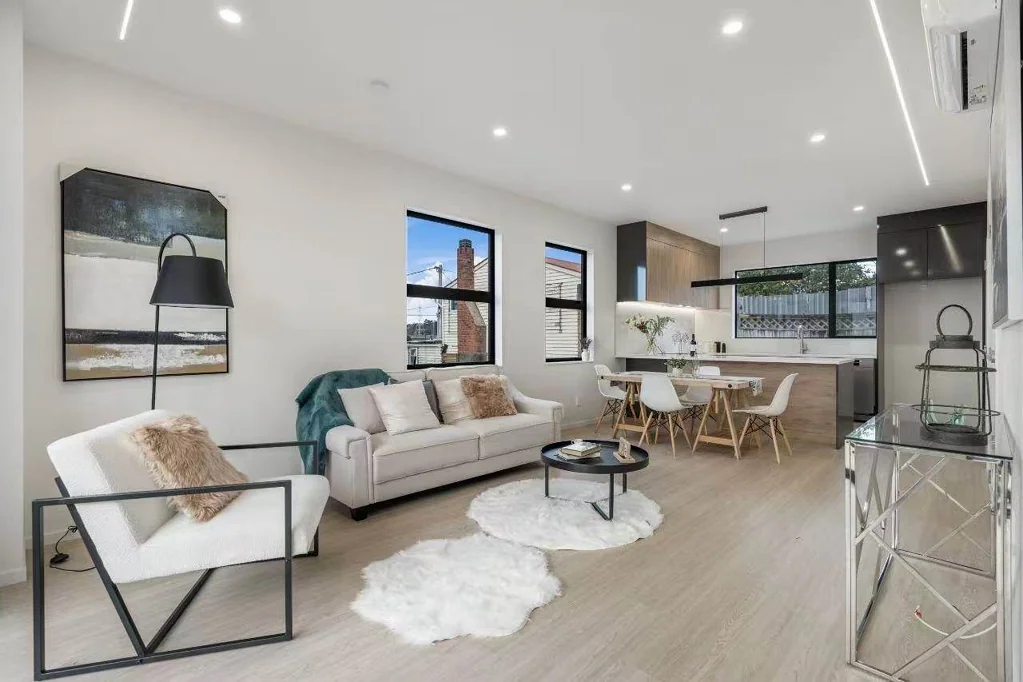 5/16 Binsted Road, New Lynn, Waitakere City, Auckland