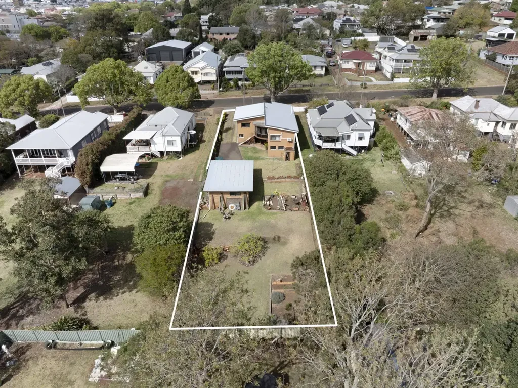 North Toowoomba 3બેડરૂમ Big Block. Big Potential