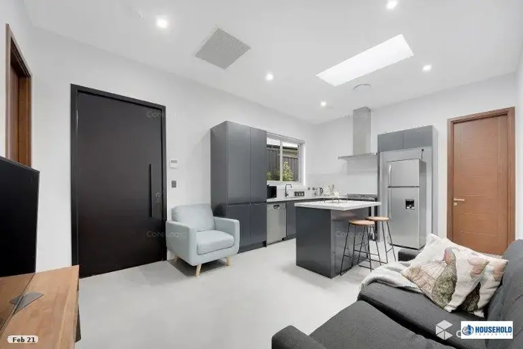 PRIVATE, DESIGNER FLAT - HARRINGTON GROVE ESTATE