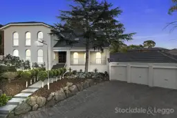 5 Avery Court, Wheelers Hill