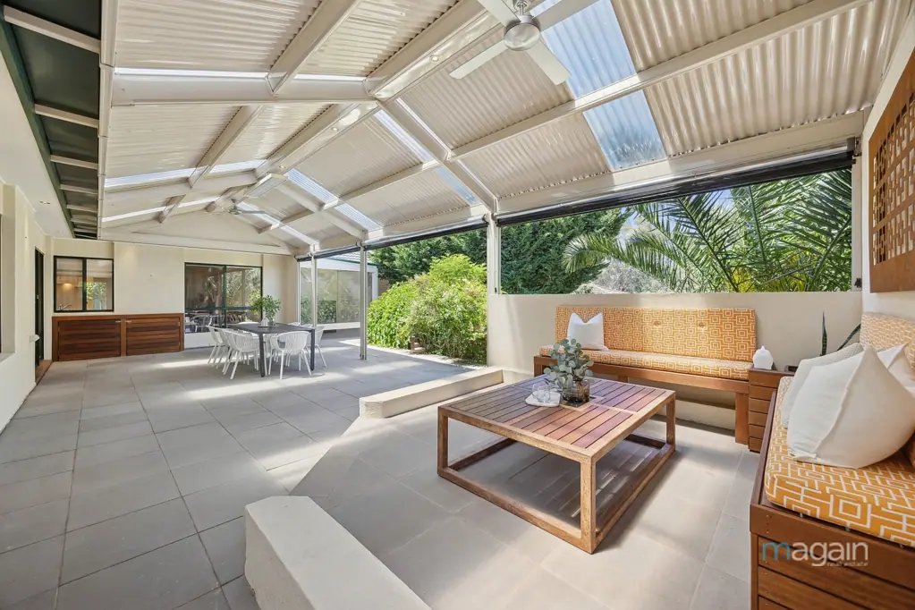 11 Emelia Jane Close, Woodcroft, SA 5162