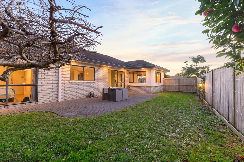 20 Caragh Place, East Tamaki, Manukau City, Auckland
