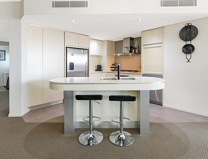 7T/28 Bayview Street, Runaway Bay, Gold Coast, 3房, 2浴, Apartment
