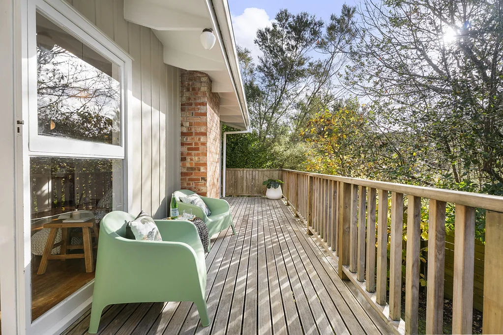 Birkdale 2 Bedroom Space, Sunshine & Scope