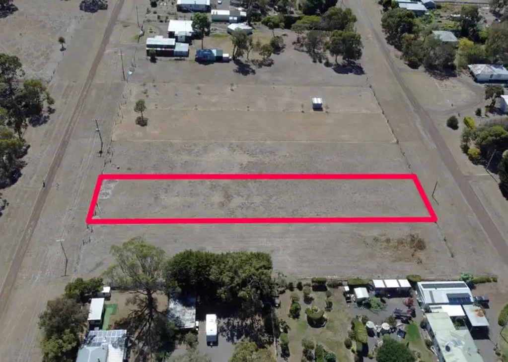 Caramut Half Acre Block in Caramut