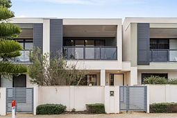 10 Quay Boulevard, Werribee South