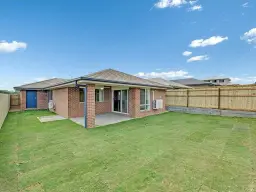 15 Botany Drive, South Ripley