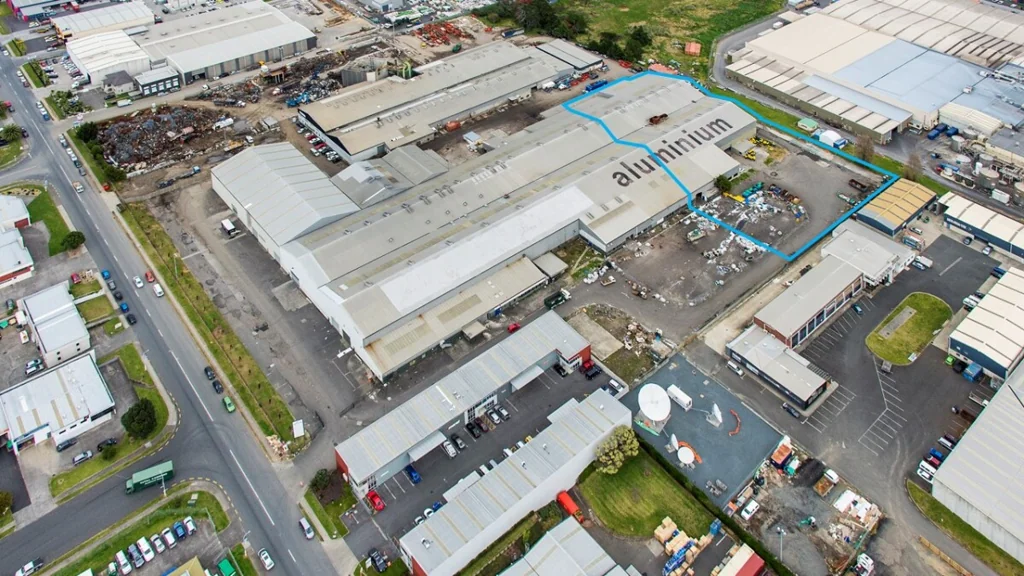 Wiri Heavy Industry Shed w Gantries
