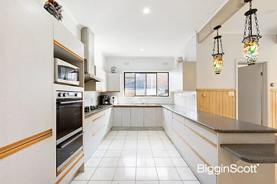 19 Cason Street, Doncaster, VIC 3108, 5房, 3浴, House