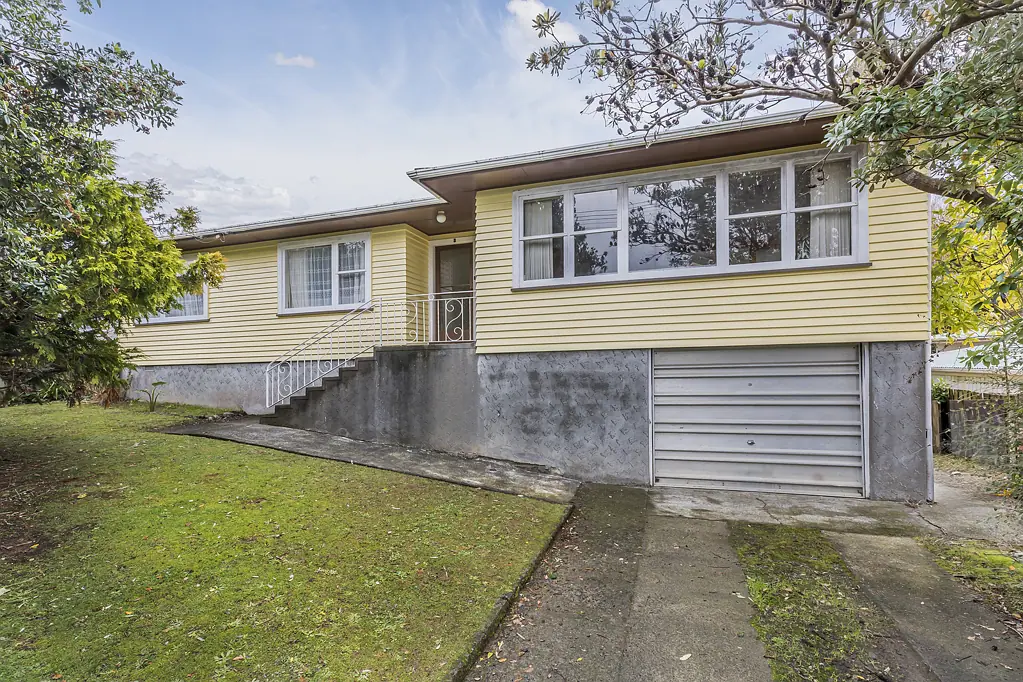 6 Ernest Street, Ranui Heights, Porirua City, Wellington