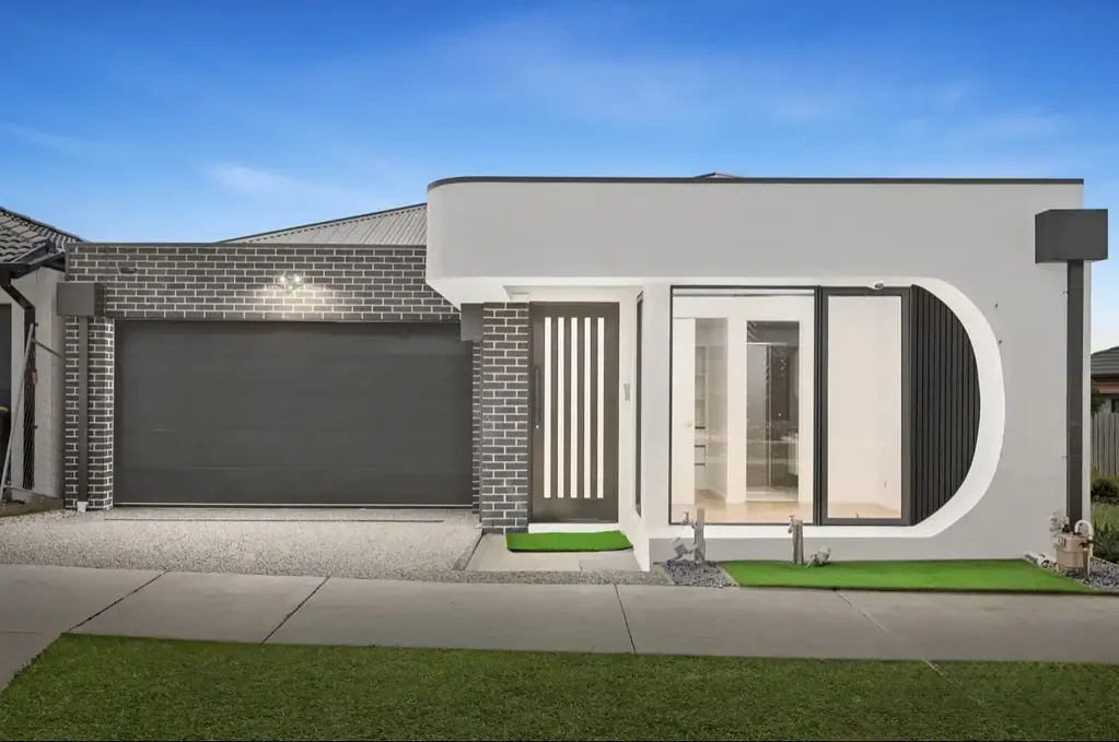 4 Bedroom House Available for Rent $600 Per week in Mickleham !!!