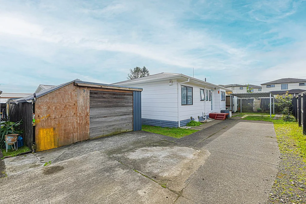 Manurewa 3Kwarto Opportunity Knocks – Must Sell!