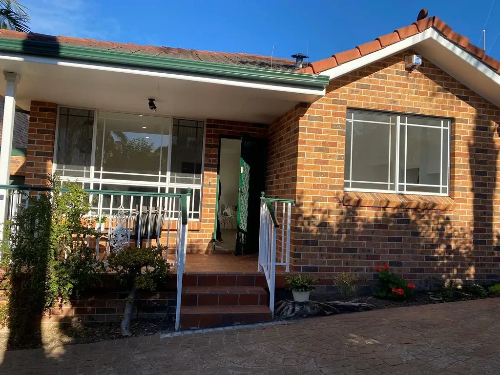 Bexley Comfort – 2 Bedroom Home with Safe Parking