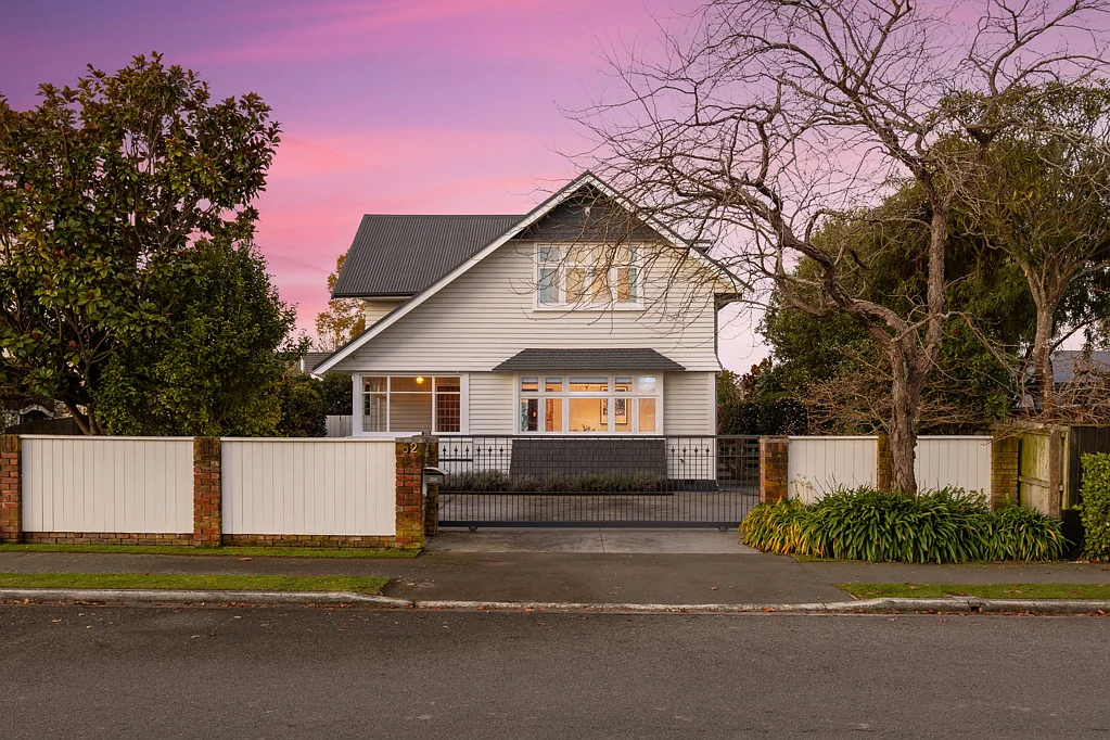 Strowan 4 Bedroom Where Heritage Meets High Performance