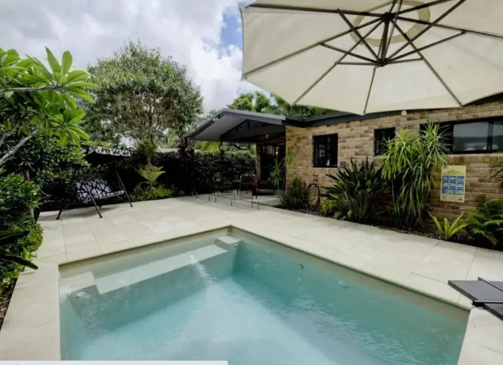 Tranquil living with a pool
