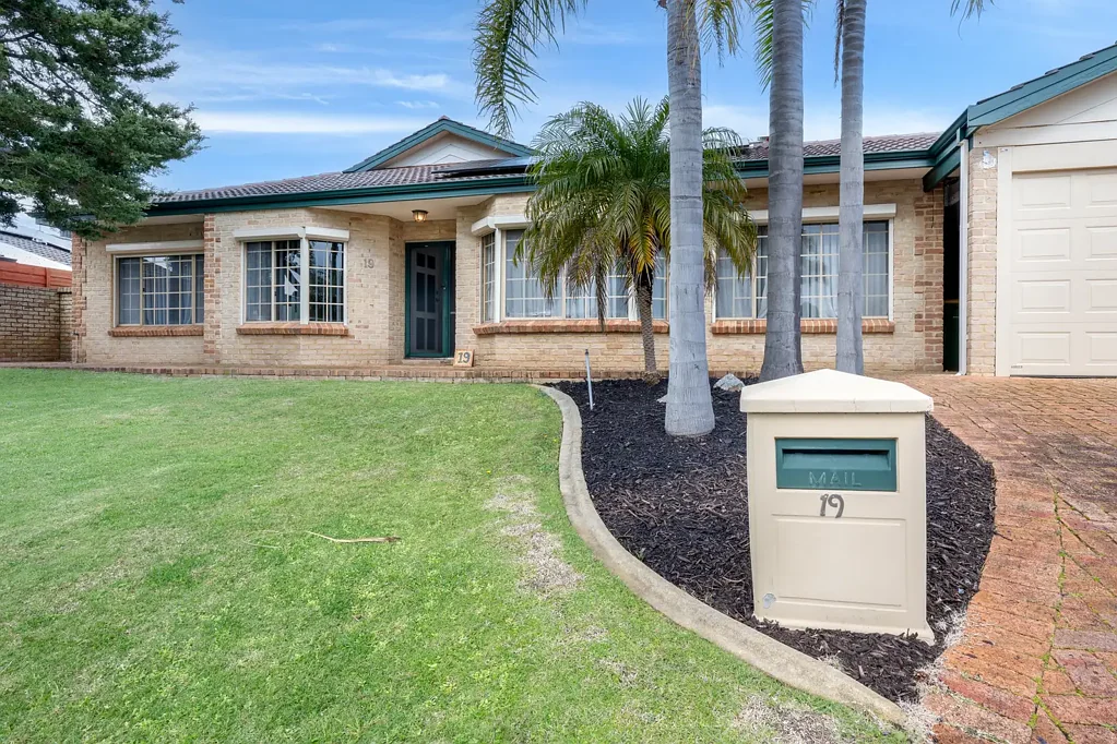 19 Tasman Place, Waikiki, WA 6169