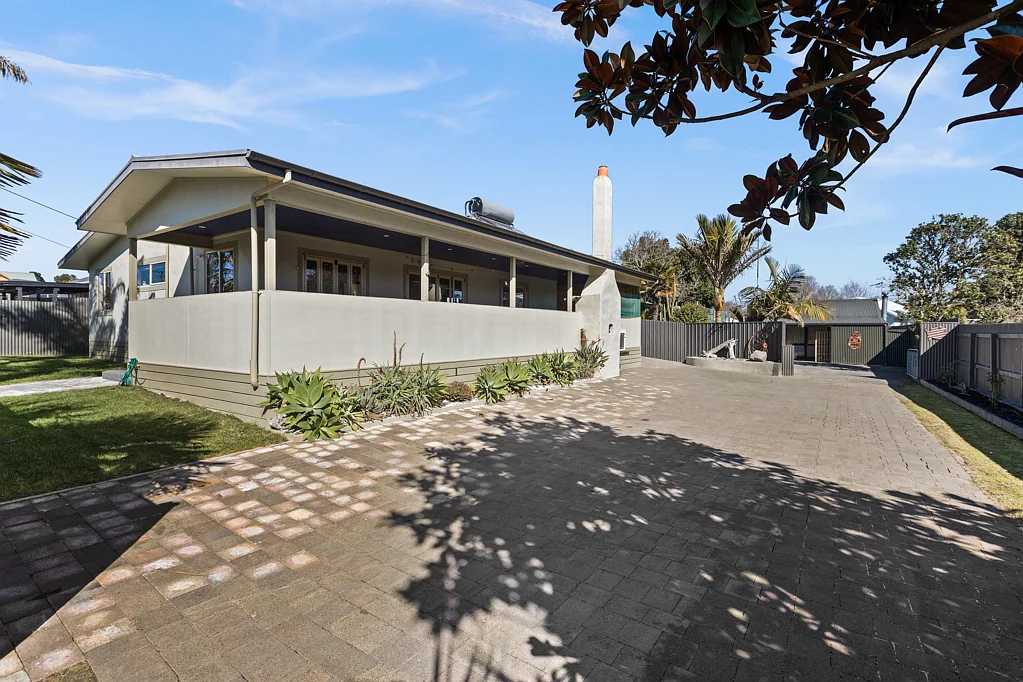 Haumoana 4Moenga Home and income by the coast