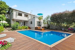 16 Willis Street, Torbay
