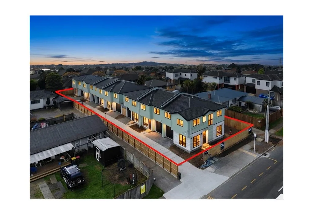 Takanini 4 Bedroom Brand-New Family Living in Central Takanini