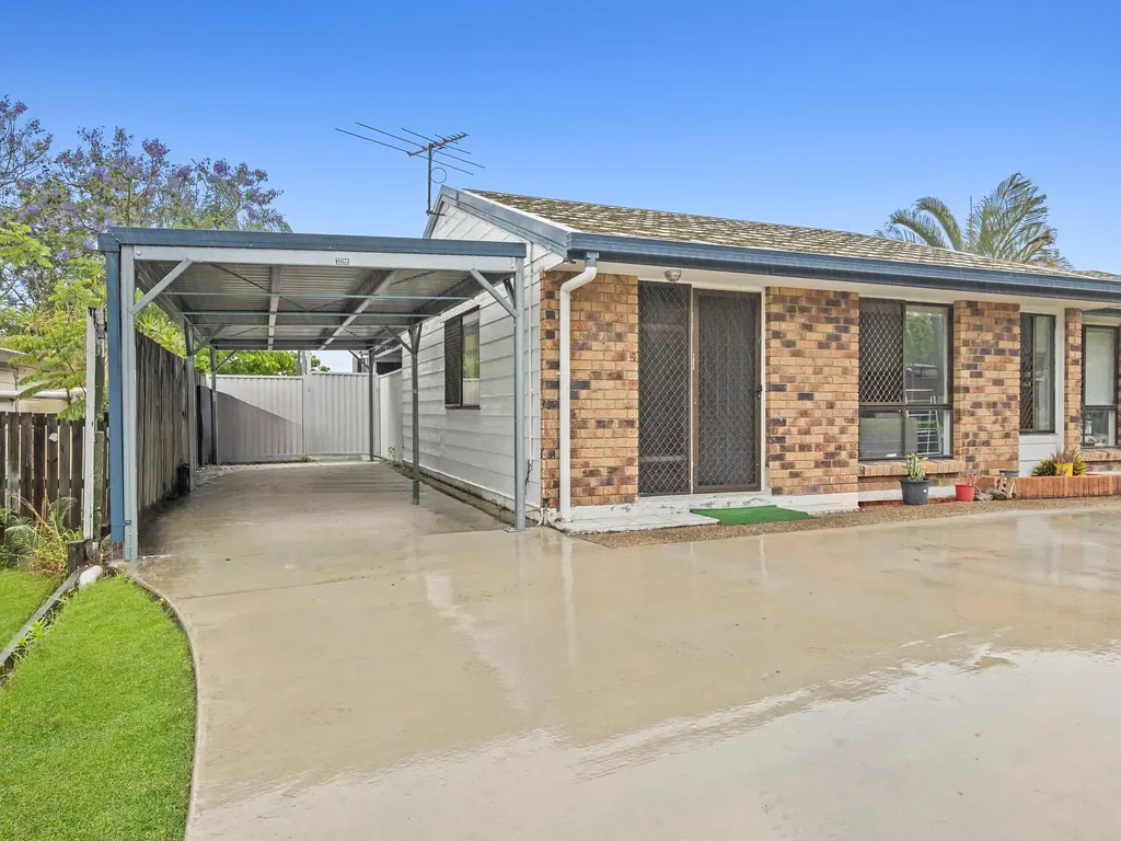 82 & 82A Augusta Street, Crestmead, QLD 4132