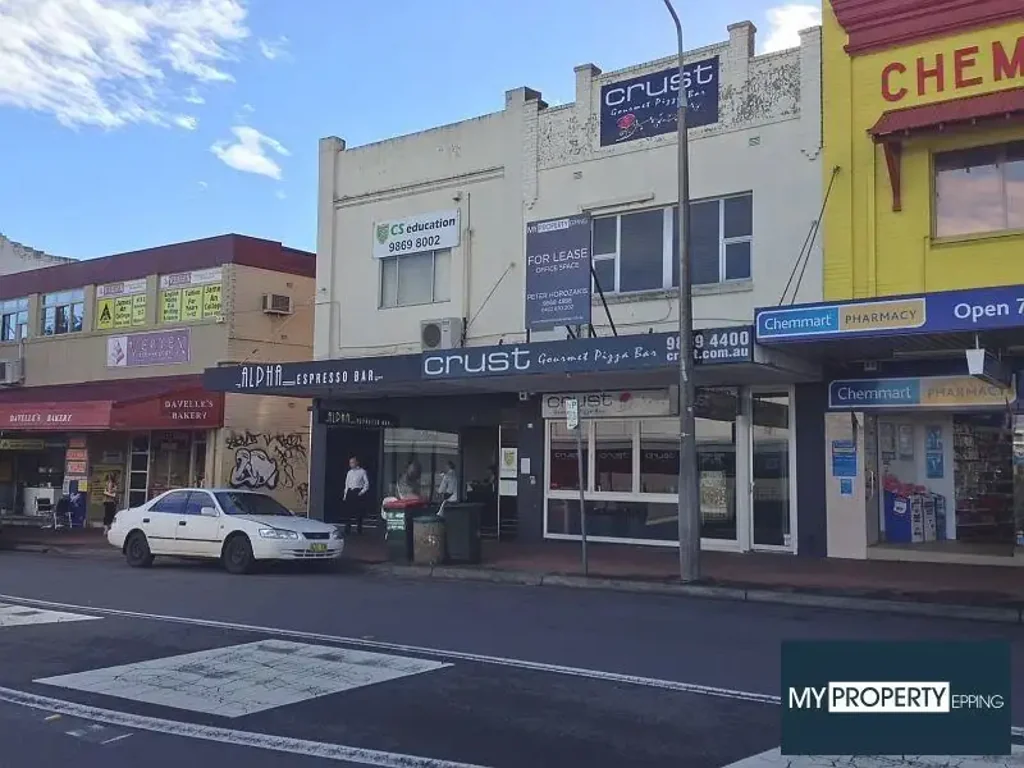 CHEAPEST 1 BEDROOM FLAT AT THE BACK OF THE SHOP (OPPOSITE STATION)
