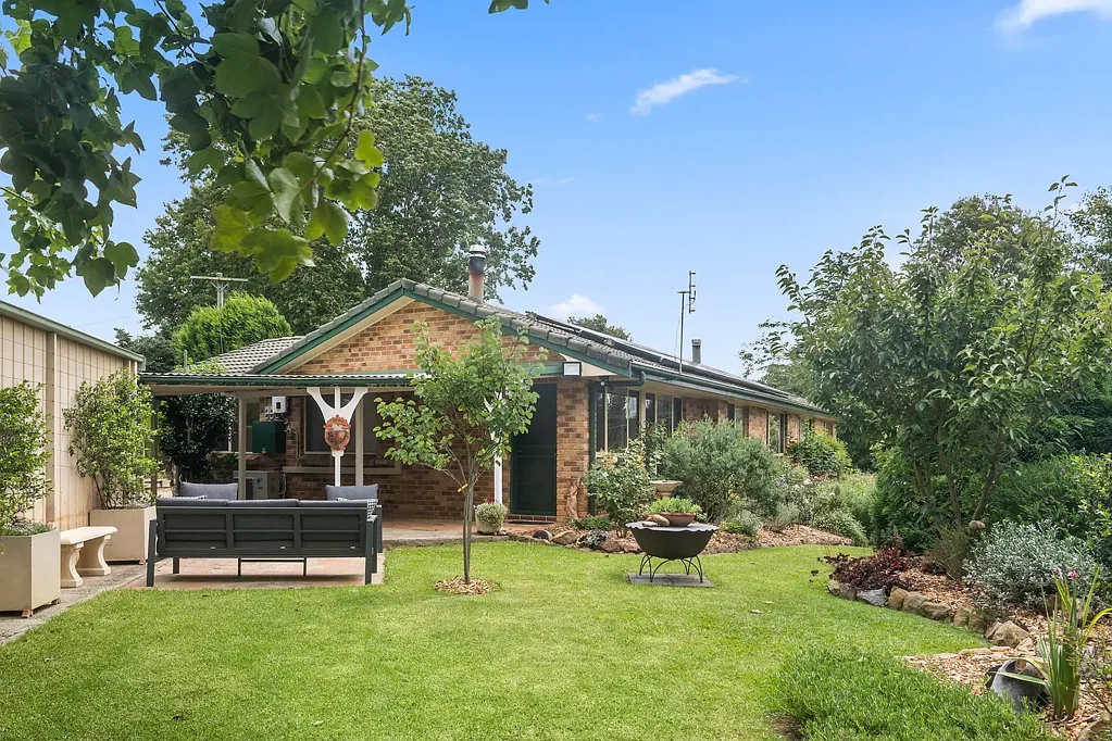2 Twickenham Place, Moss Vale, NSW 2577